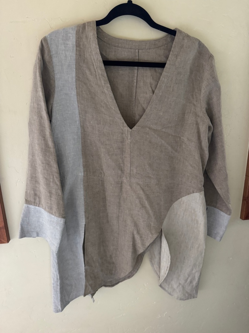Neutral Colorblock Linen Tunic Top